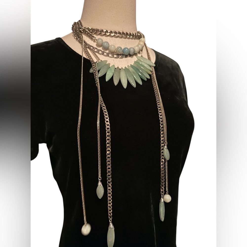 Chic Layered Mint Statement Necklace - image 8
